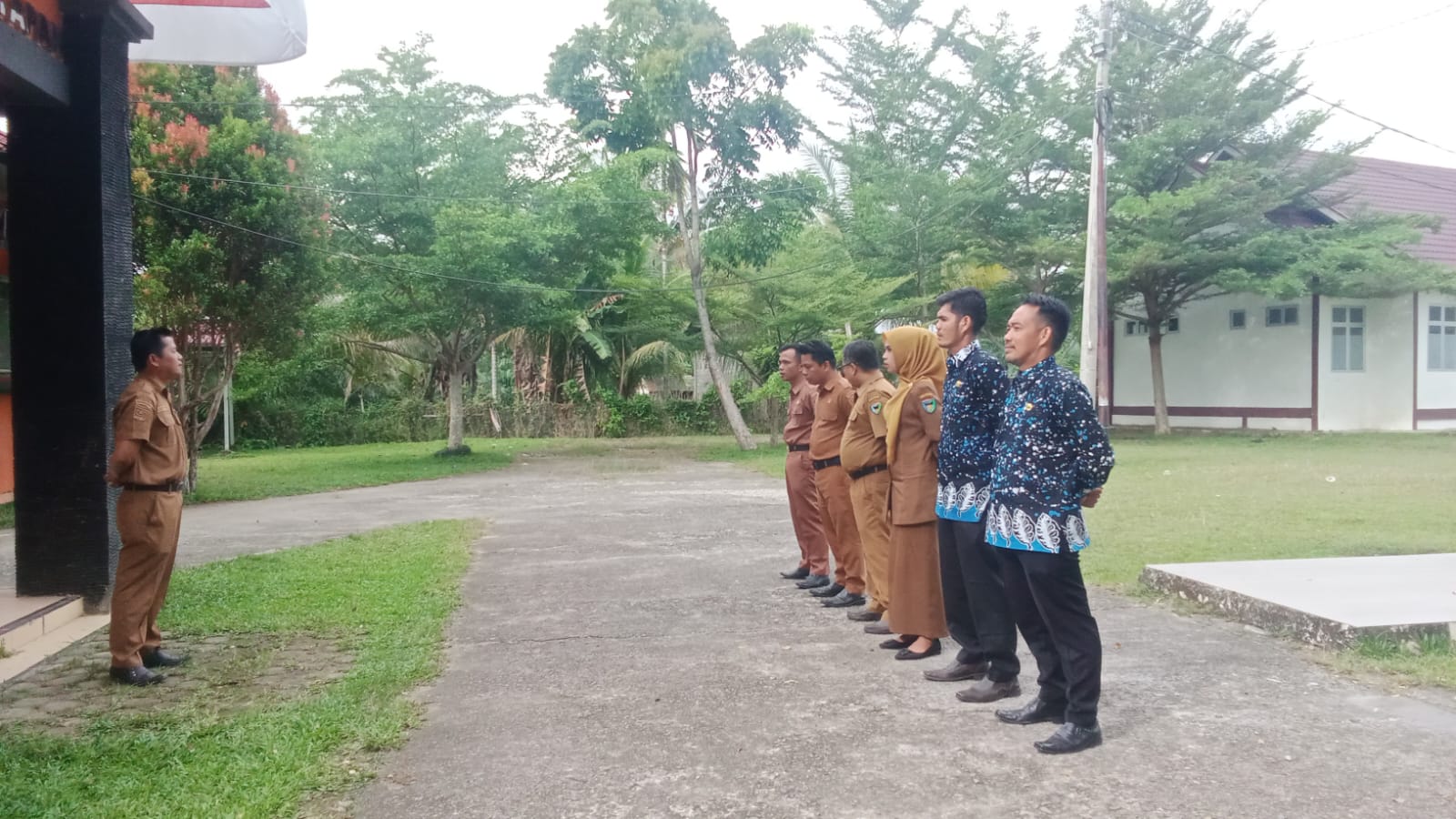 Selasa 04 November 2025 Apel Pagi Kantor Camat Ranah Ampek Hulu Tapan